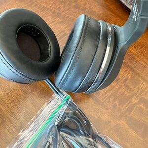 Skullcandy Hesh 2 headphones